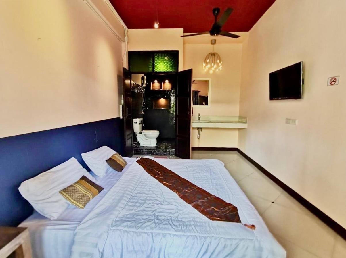 Madera House Chiang Mai Hotel Eksteriør billede